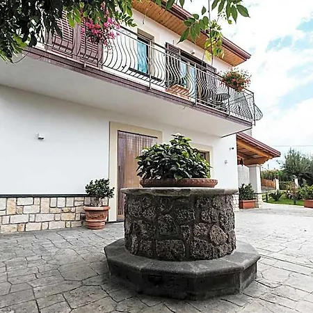 Al Chiaro Di Luna 4*